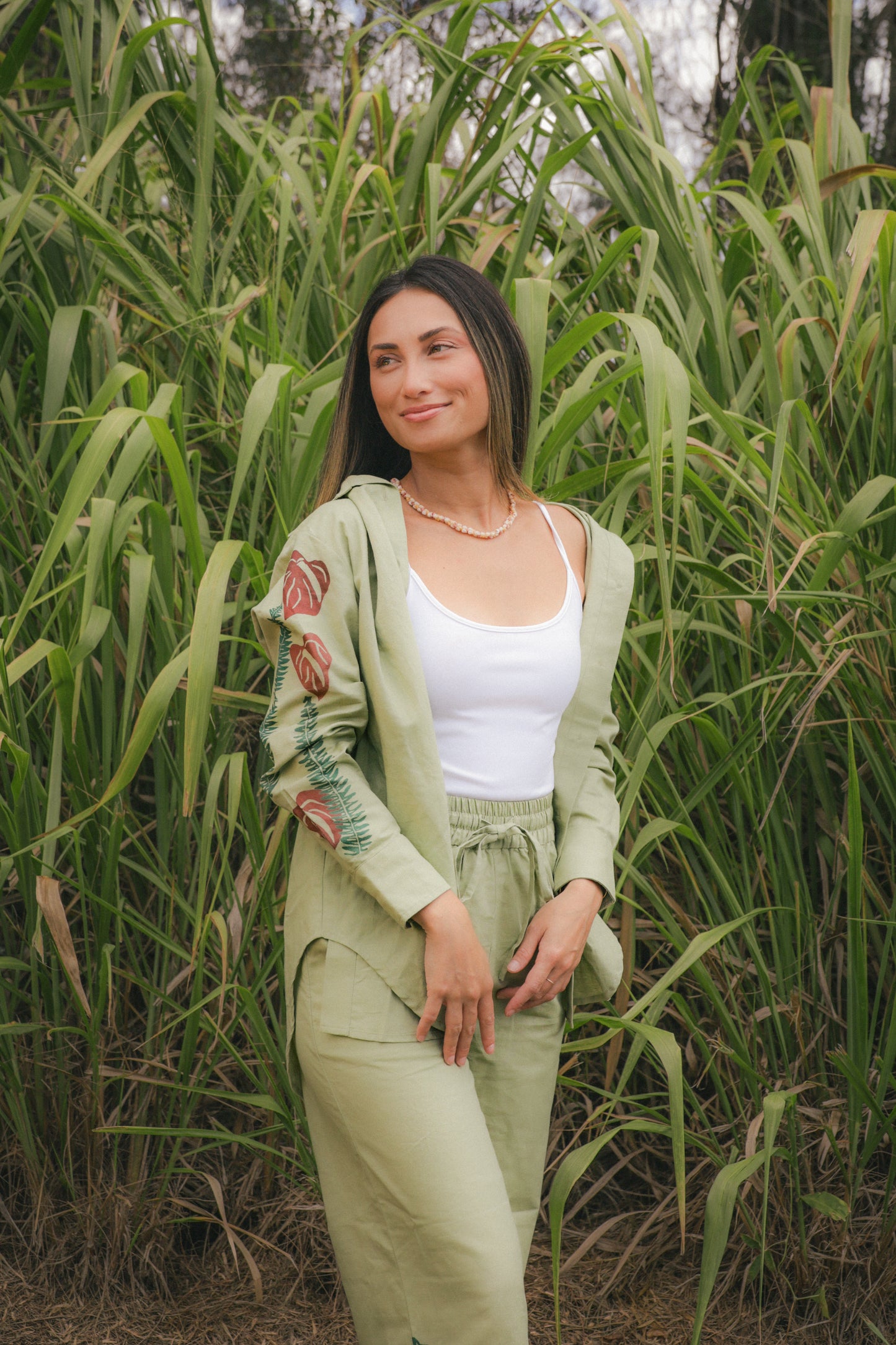 Kupukupu & Anthurium Linen Button Down